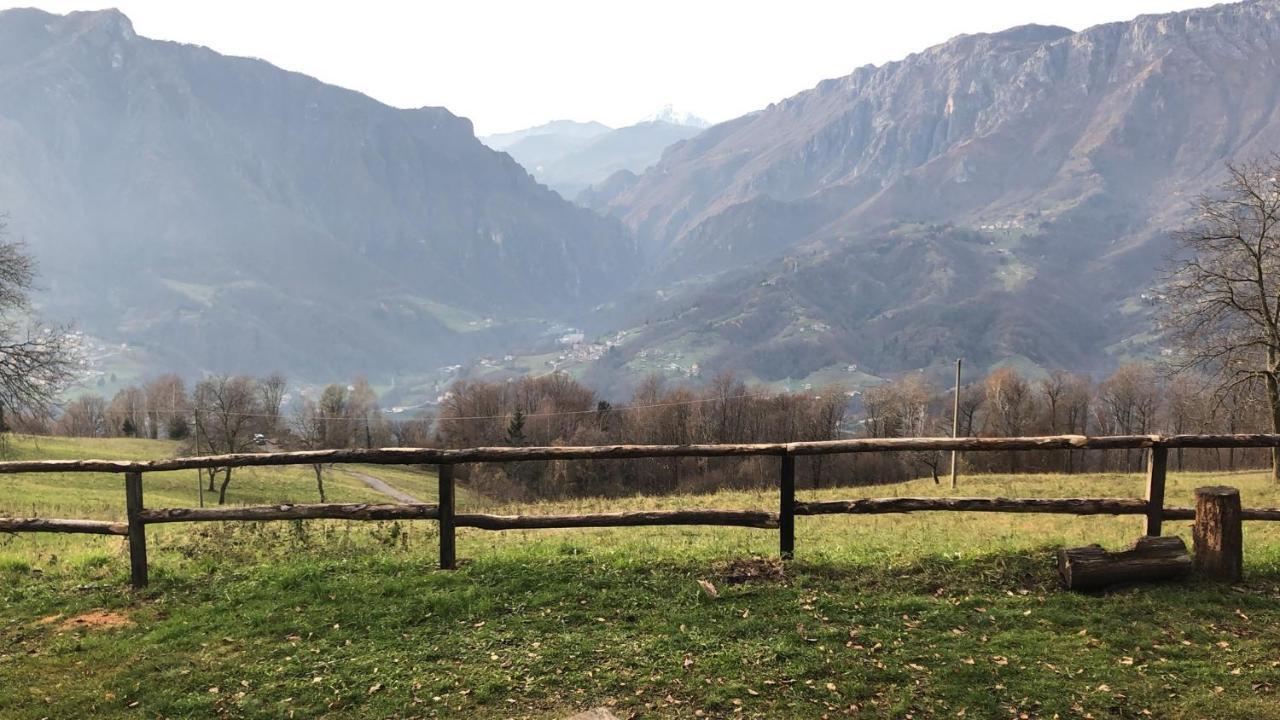 Dossena Splendido Chalet Di Montagna Immerso Nella Natura Madonna della Costa Exterior foto